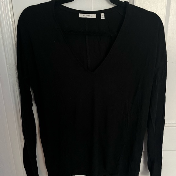 Babaton Black V-Neck Long Sleeve - Picture 1 of 5